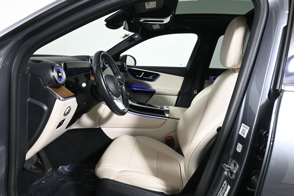 Thumbnail: 2023 Mercedes-Benz GLC - 3