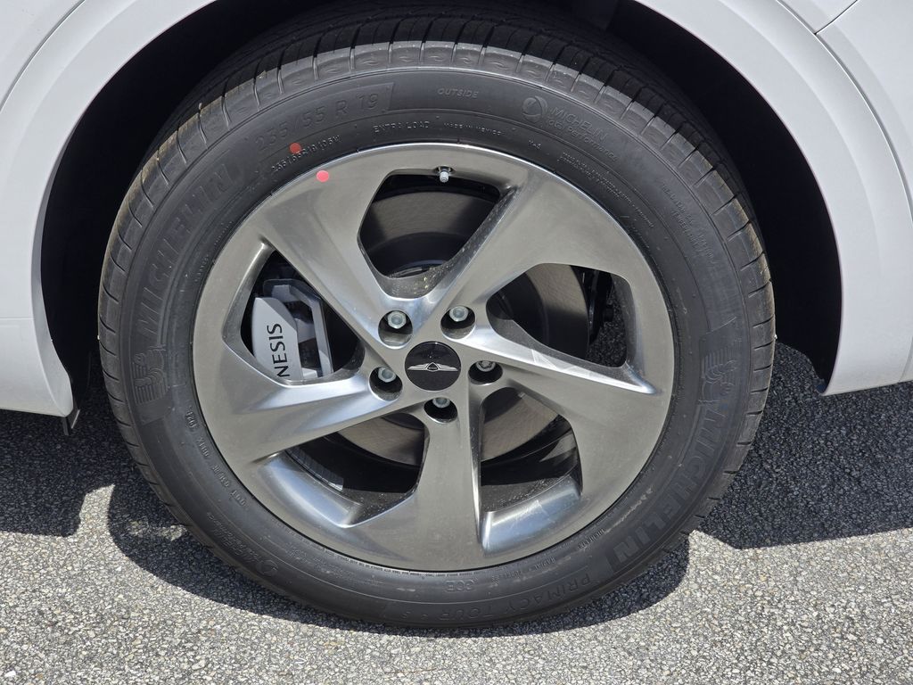 New 2026 White Genesis 2.5T Select image 5