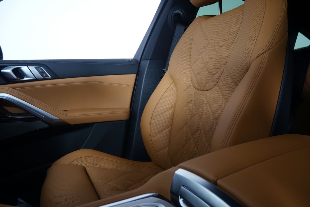 Thumbnail: 2026 BMW X6 - 23