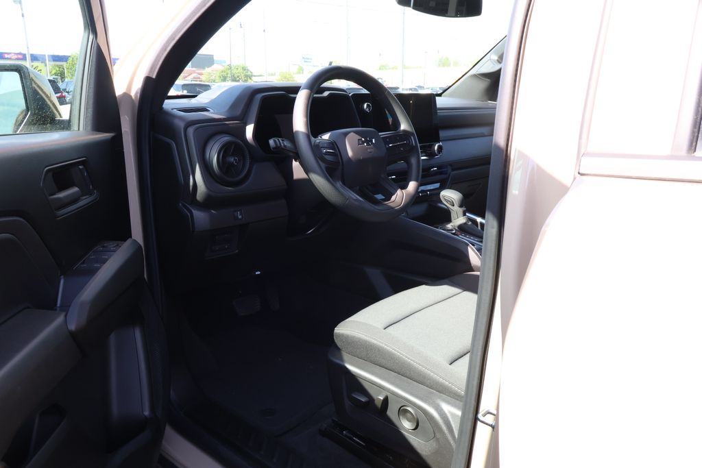 2024 Chevrolet Colorado Trail Boss 12