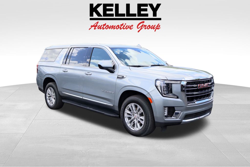 Sterling Metallic 2023 GMC Yukon XL SUV / Crossover Four-Wheel Drive