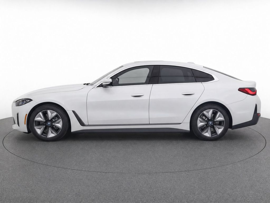 Thumbnail: 2023 BMW i4 - 6
