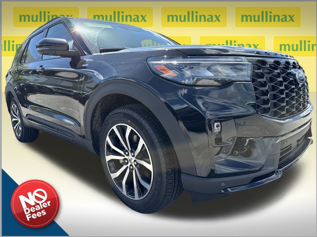 2026 Ford Explorer ST-LINE's photo