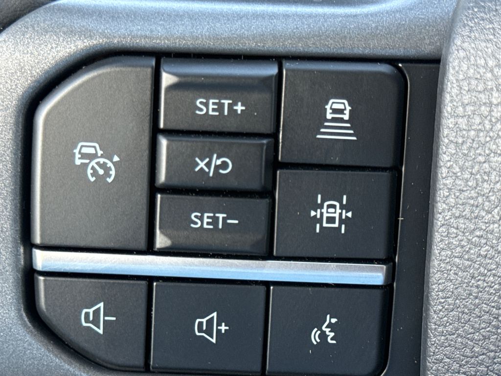New 2026 Gray Ford Lariat image 34