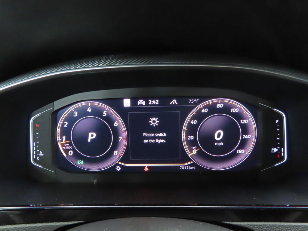 Thumbnail: 2021 Volkswagen Arteon - 32