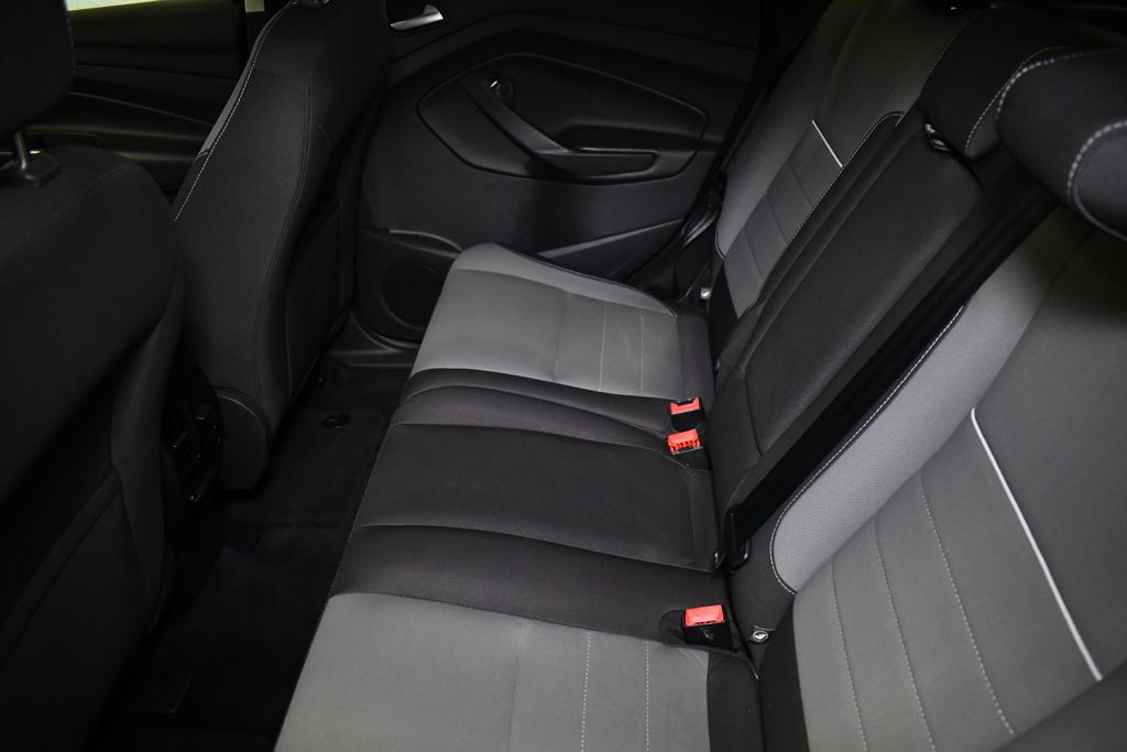 Thumbnail: 2013 Ford C-Max - 29