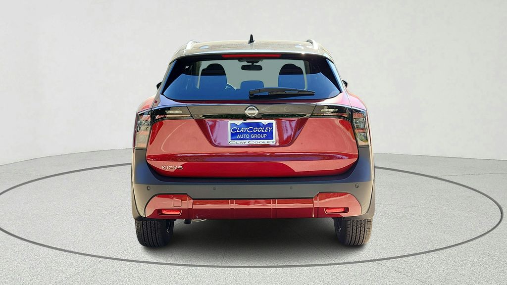 2026 Nissan Kicks
