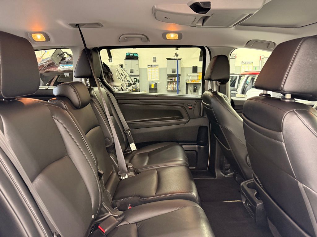 Thumbnail: 2023 Honda Odyssey - 25