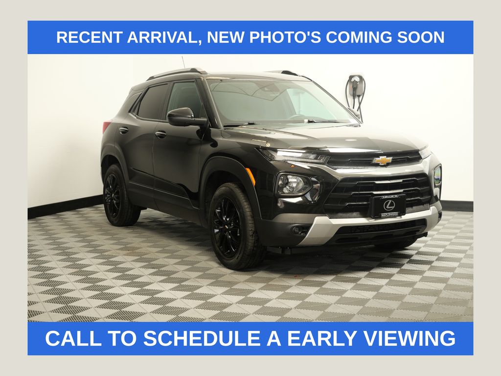 Mosaic Black Metallic 2023 Chevrolet Trailblazer LT AWD SUV / Crossover Four-Wheel Drive 9-Speed Automatic