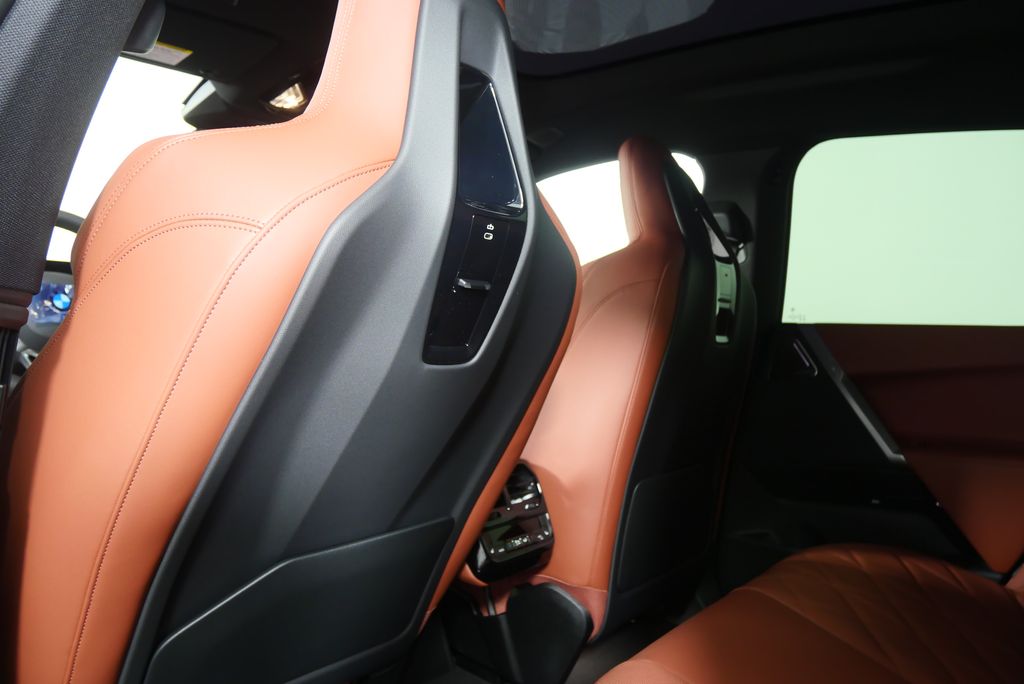 Thumbnail: 2026 BMW iX - 17