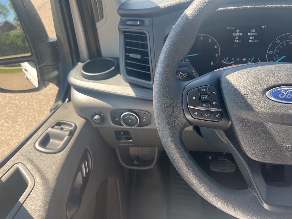2025 Ford Transit-250