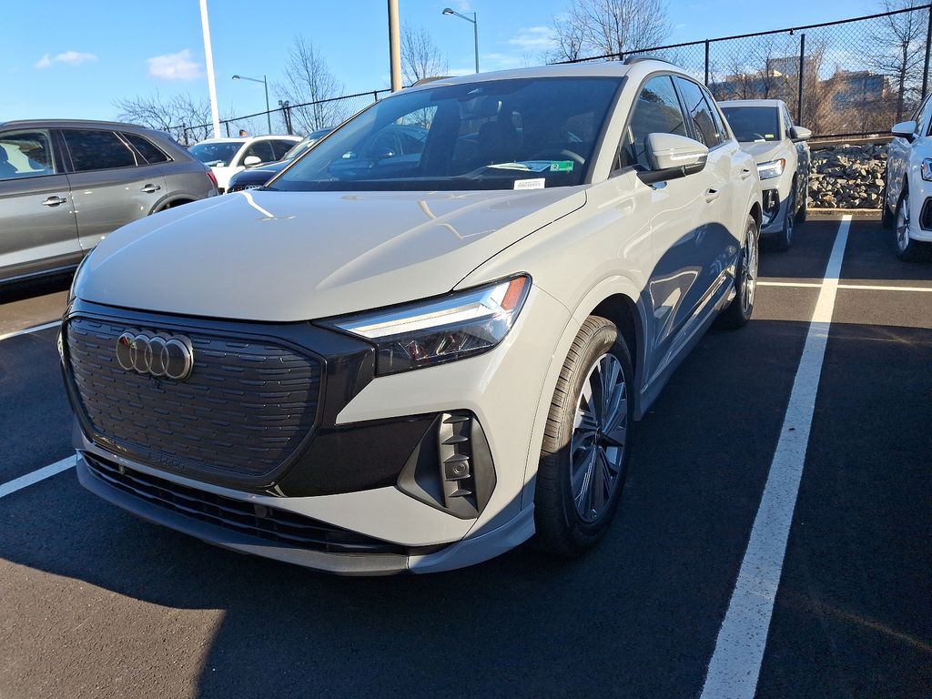 2025 Audi Q4 e-tron  -
                Vienna, VA