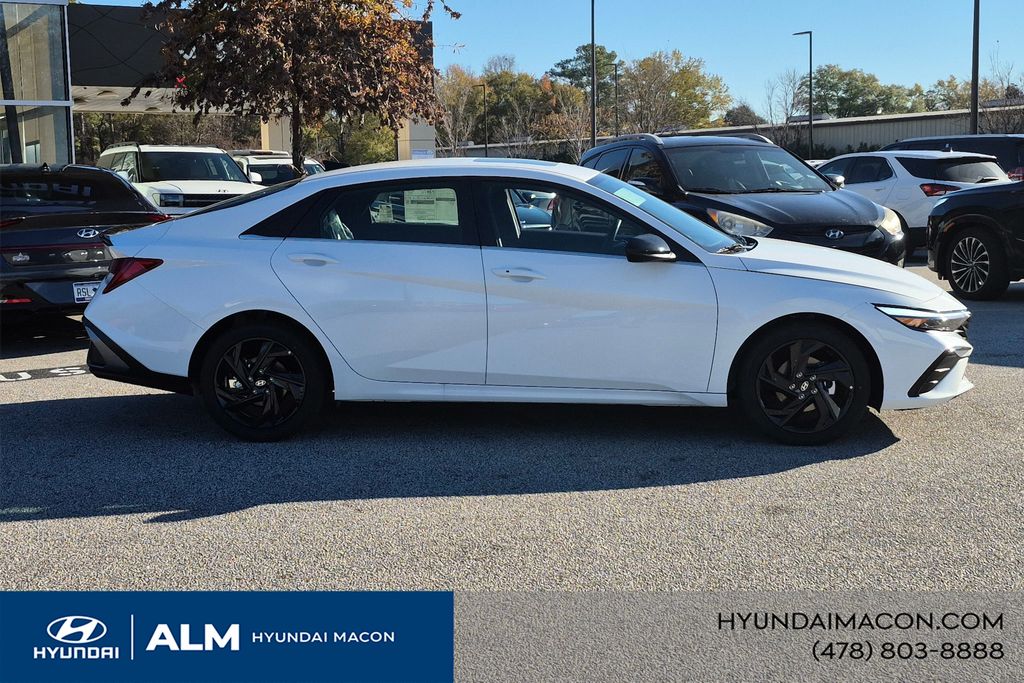 New 2026 White HYUNDAI SEL Sport Plus image 5