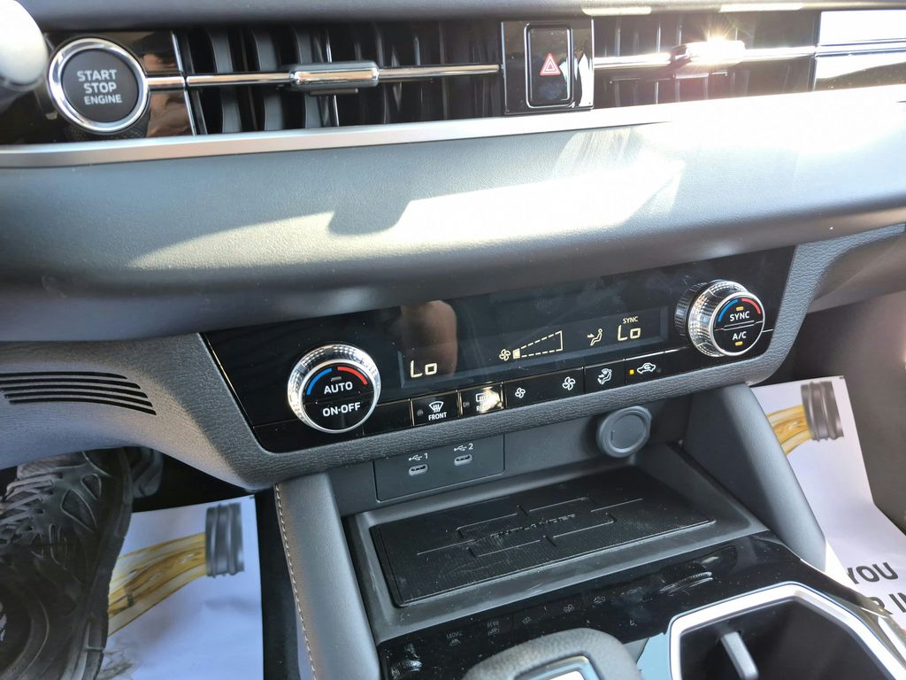 2026 Mitsubishi Outlander ES White at Big Star Chrysler Jeep Dodge Ram 