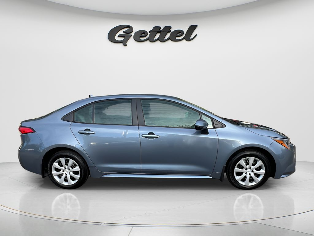 Certified Used 2026  Toyota LE image 4