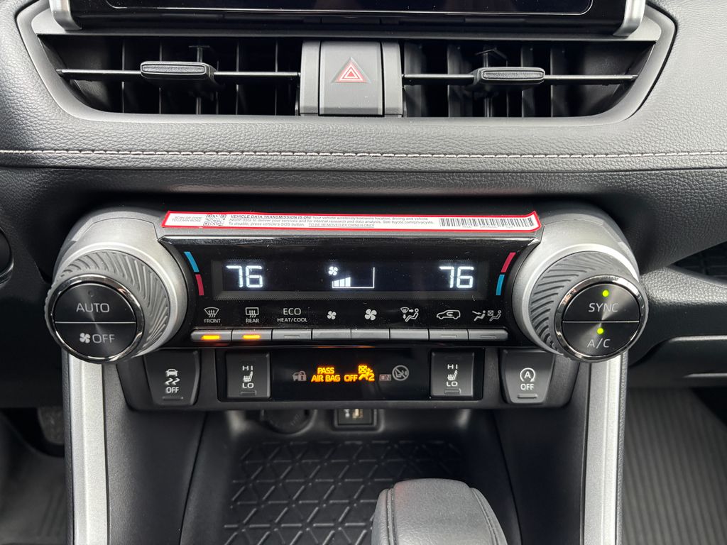 Thumbnail: 2025 Toyota RAV4 - 15