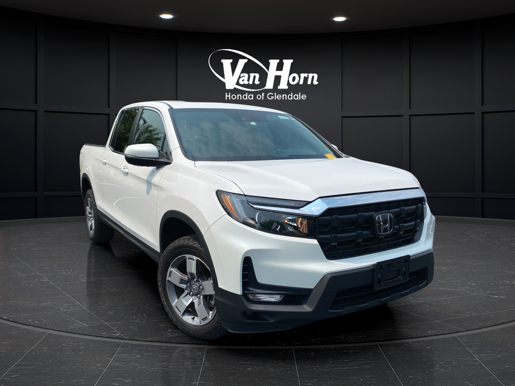 White 2024 Honda Ridgeline Pickup Truck All-Wheel Drive 9-Speed Automatic