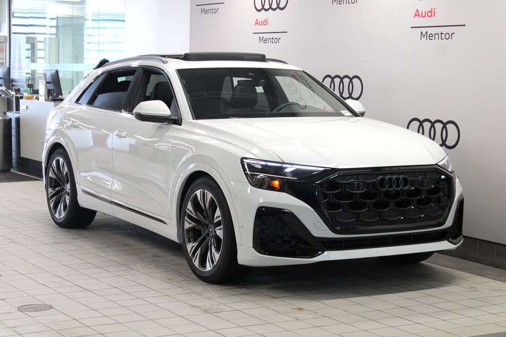 Thumbnail: 2026 Audi Q8 - 8