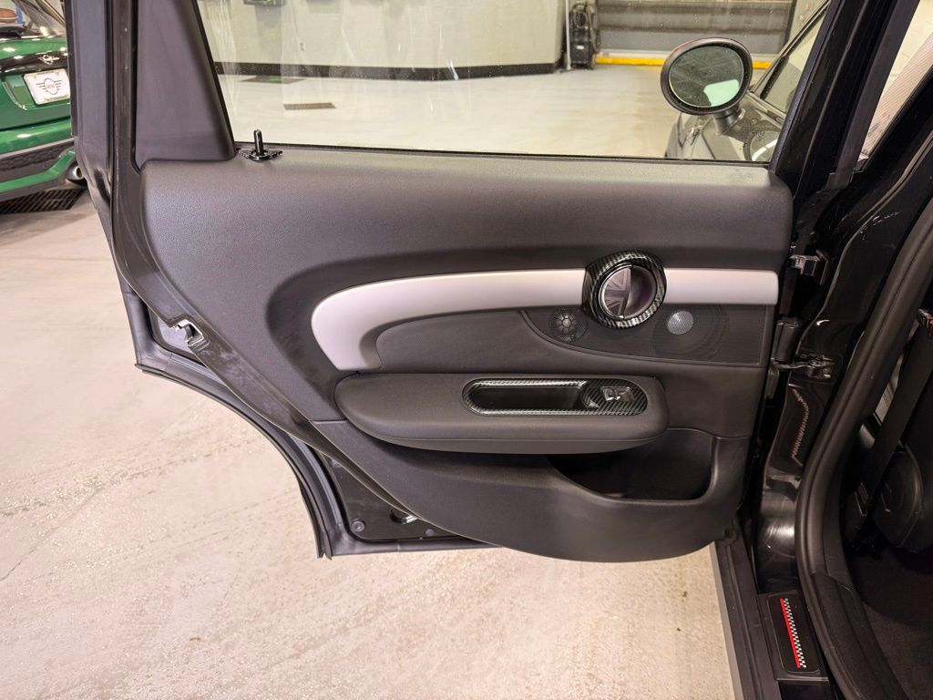 2024 MINI Cooper Clubman John Cooper Works 20