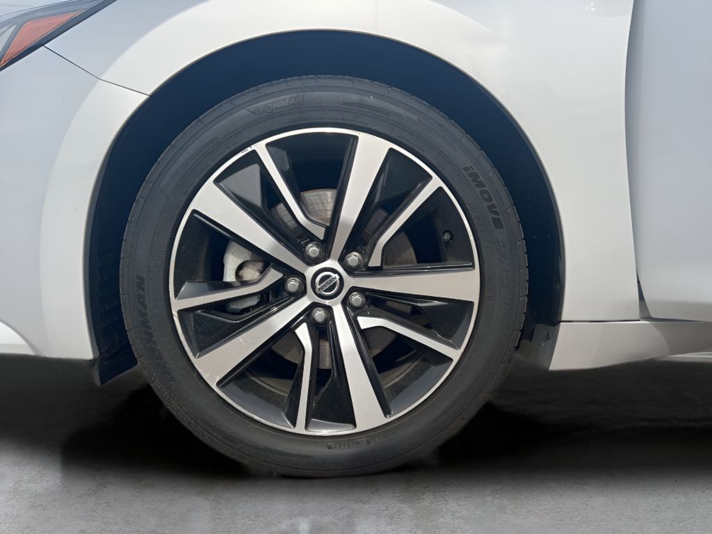2021 Nissan Maxima