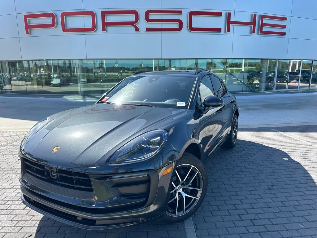 2025 Porsche Macan  -
                Davie, FL