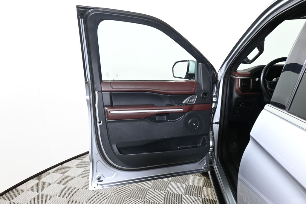 Thumbnail: 2024 Ford Expedition MAX - 31