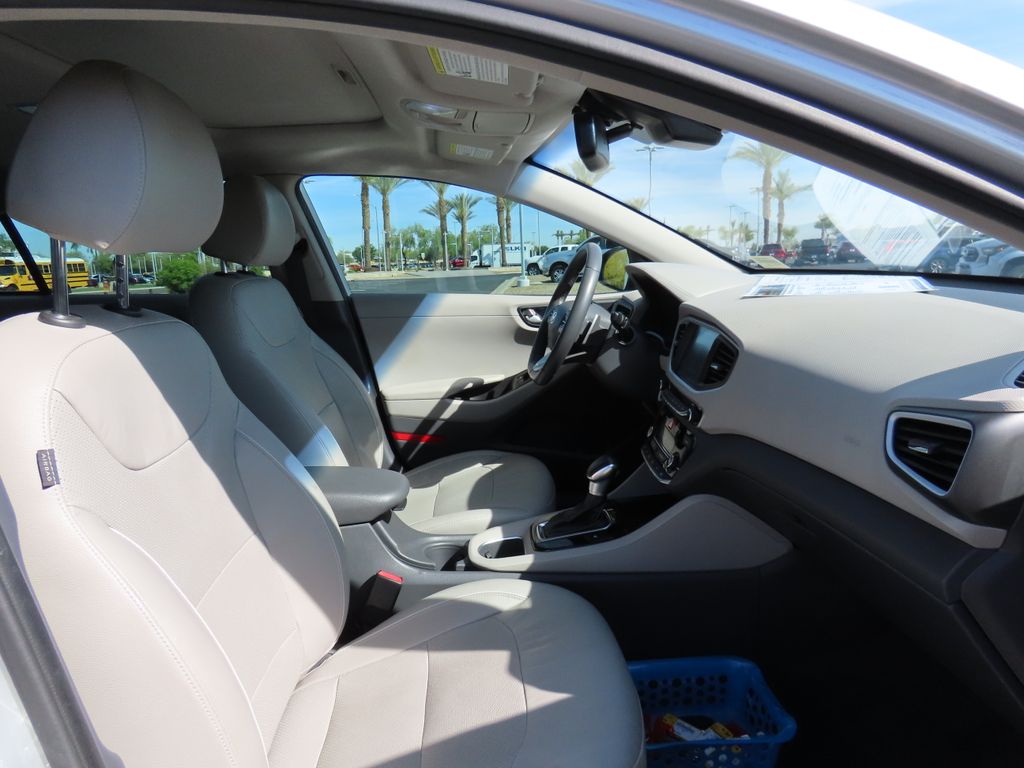 2019 Hyundai Ioniq Limited 19