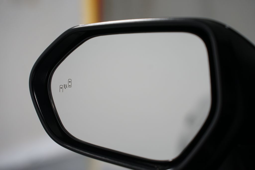 Thumbnail: 2025 Toyota Camry - 26