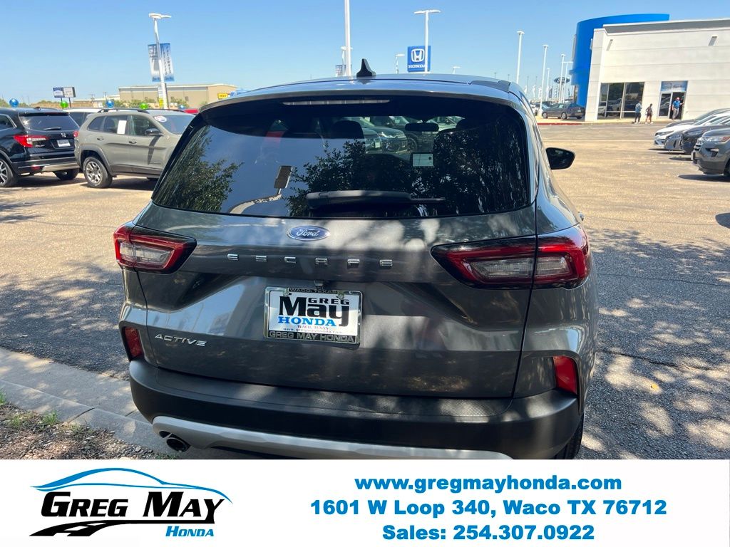 2023 Ford Escape Active - 6