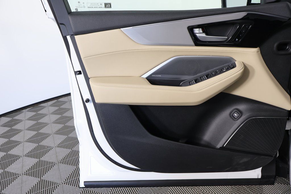 Thumbnail: 2026 Acura MDX - 7