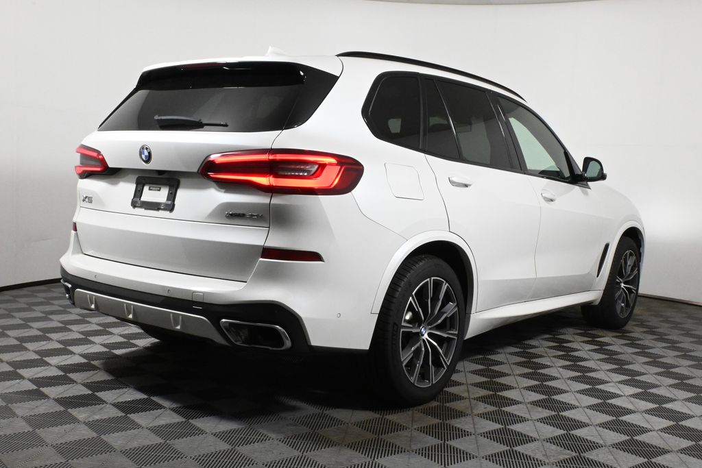 Thumbnail: 2020 BMW X5 - 6