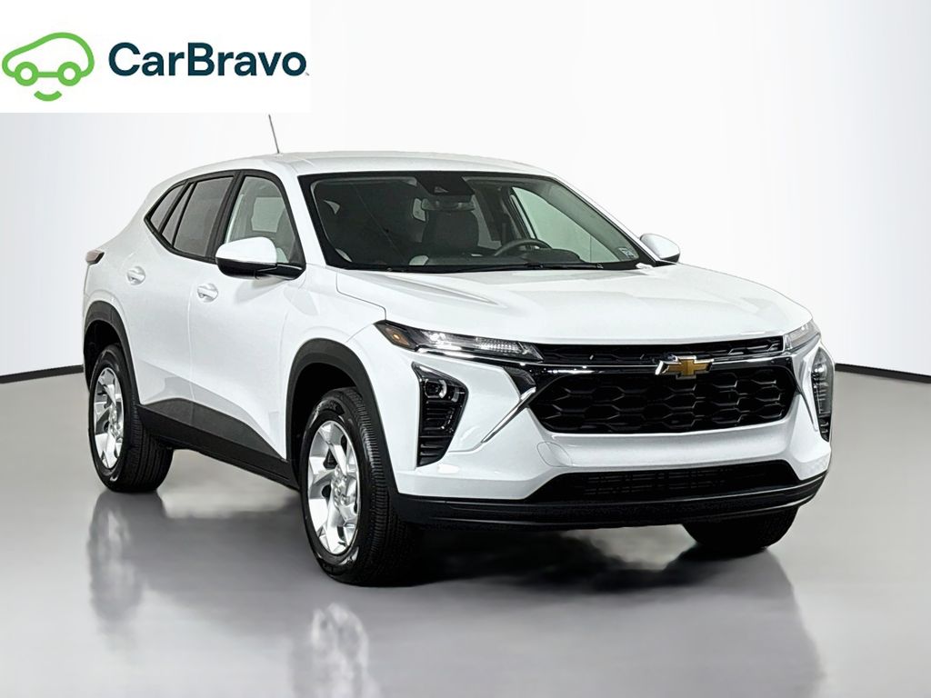 Summit White 2025 Chevrolet Trax SUV / Crossover Front-Wheel Drive 6-Speed Automatic