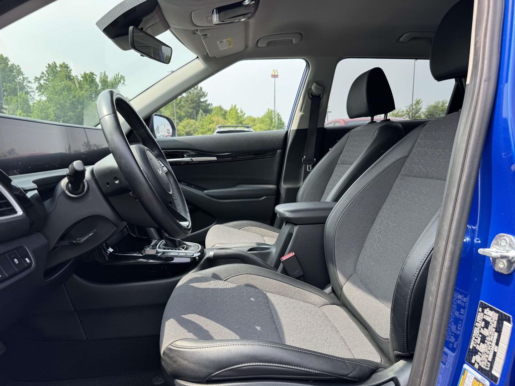 Used 2024 Blue Kia S image 13