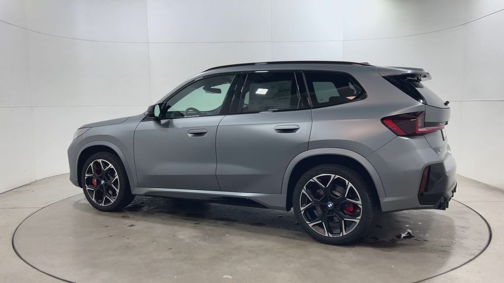 Thumbnail: 2026 BMW X1 - 6