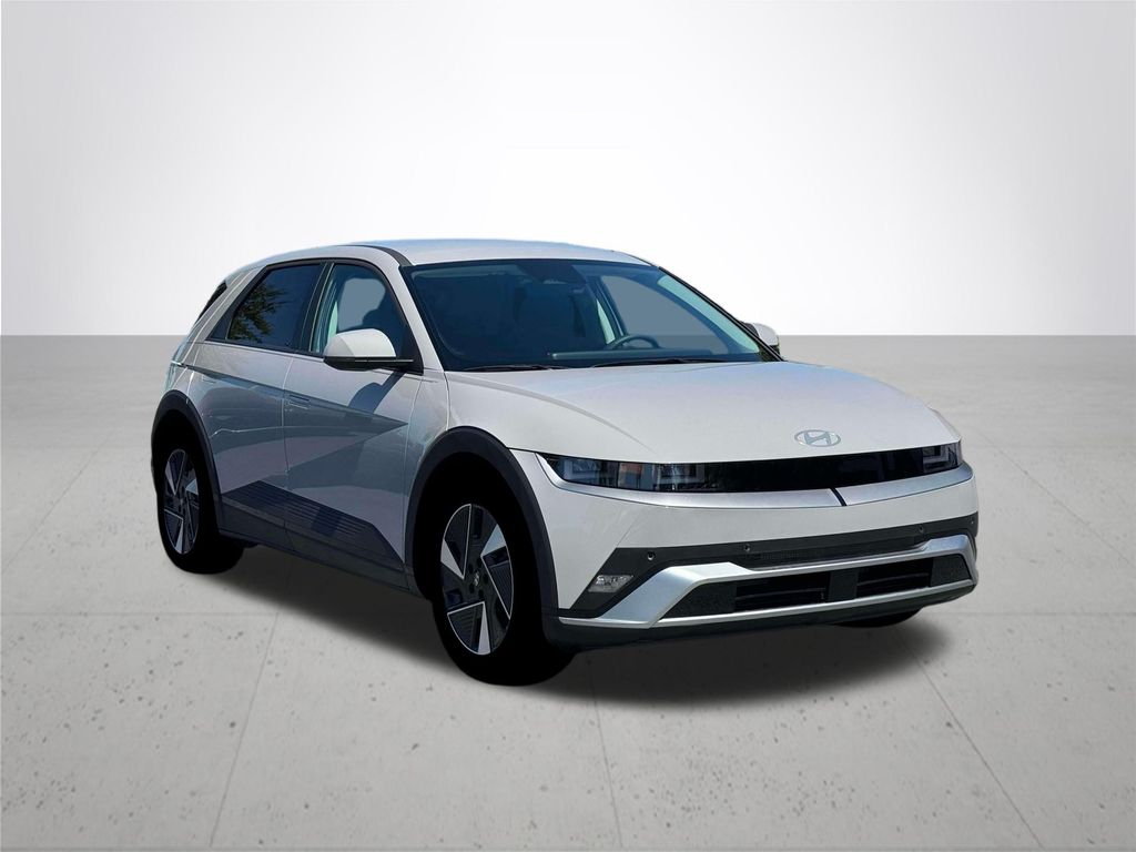 2025 Hyundai IONIQ 5 SE