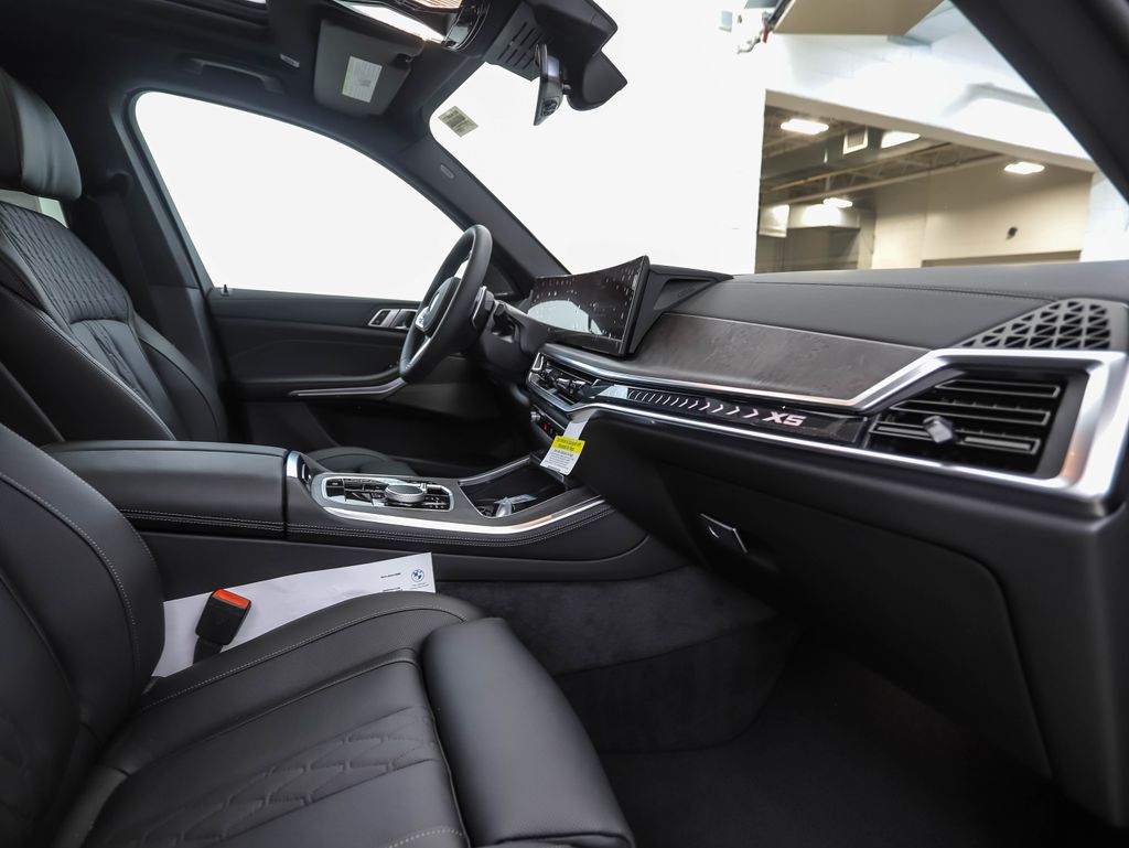 2026 BMW X5 xDrive40i 27
