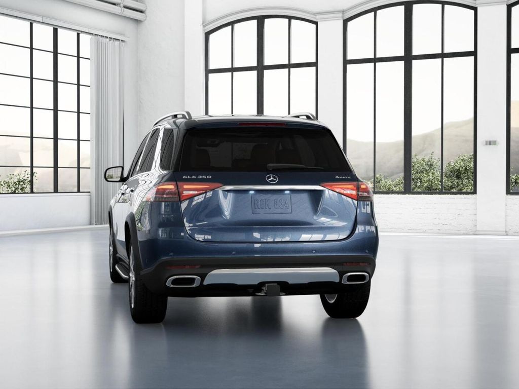 Thumbnail: 2026 Mercedes-Benz GLE - 26