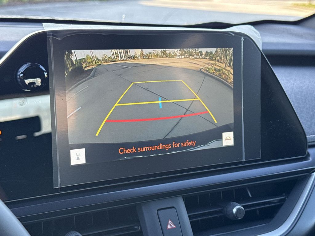 Thumbnail: 2026 Lexus UX - 24