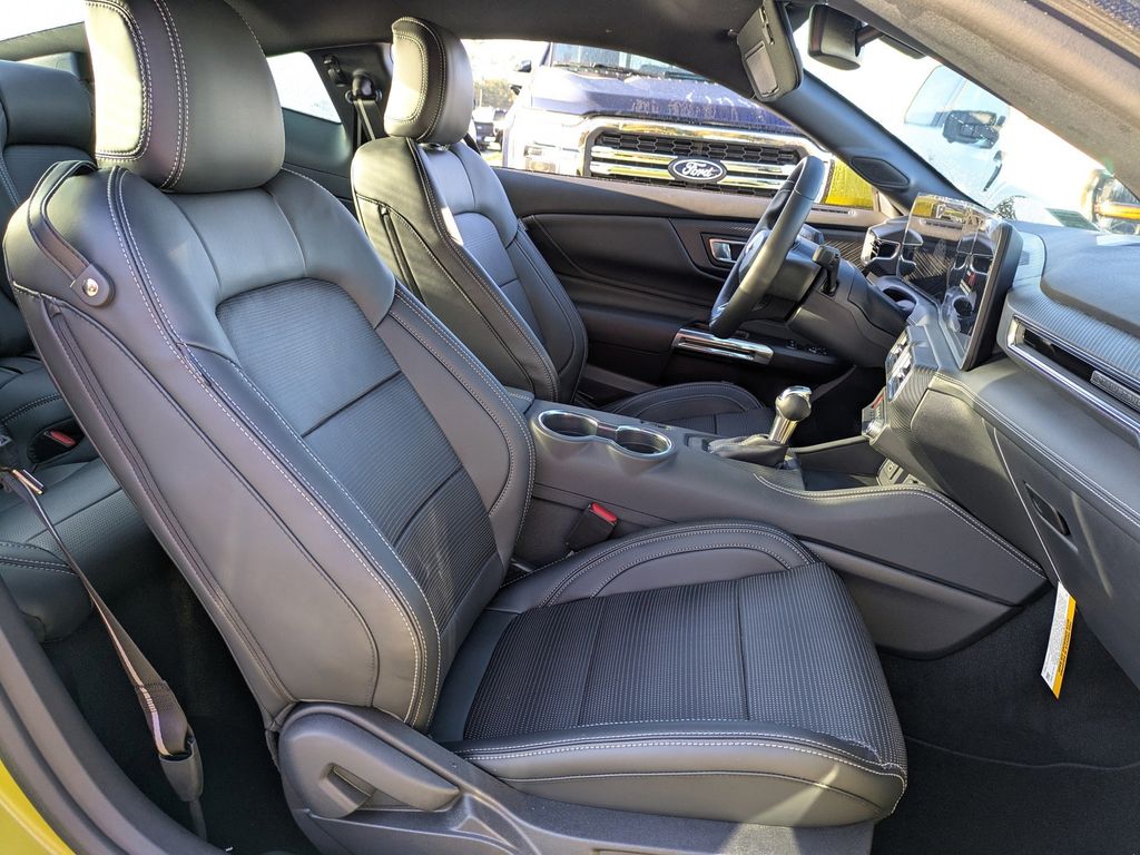 2025 Ford Mustang EcoBoost Premium Fastback