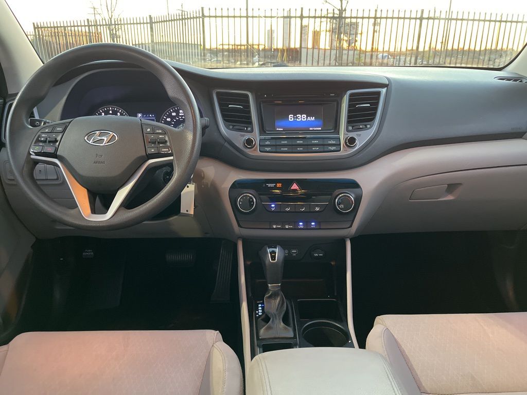 Thumbnail: 2018 Hyundai Tucson - 15