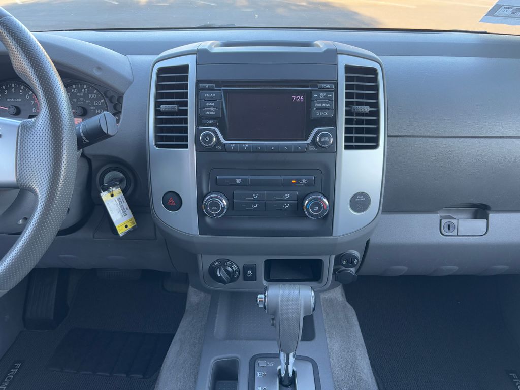Thumbnail: 2018 Nissan Frontier - 14