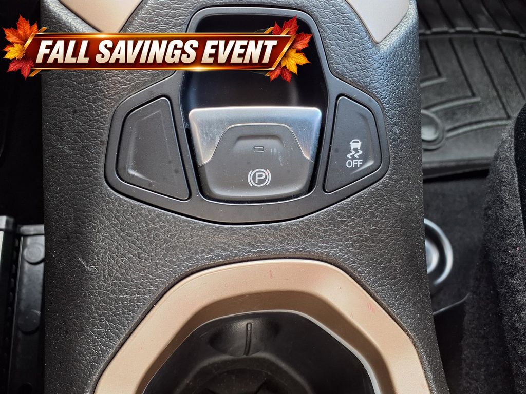 2015 Jeep Renegade Latitude Red at Shottenkirk Kia Fort Bend