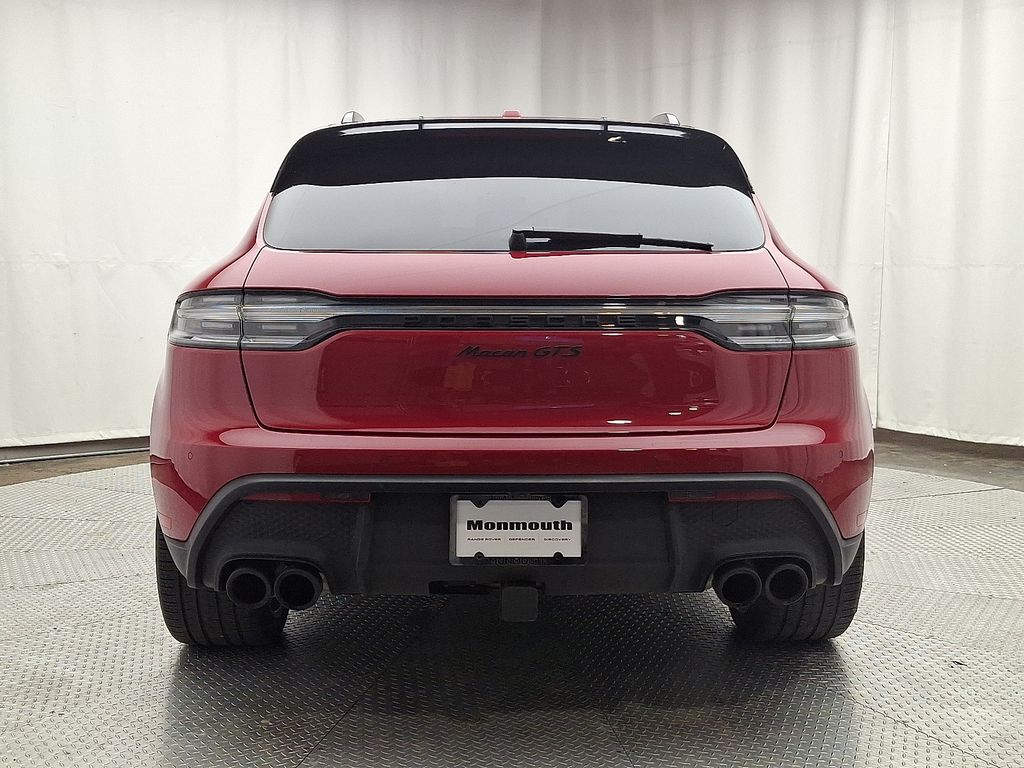 Thumbnail: 2024 Porsche Macan - 5