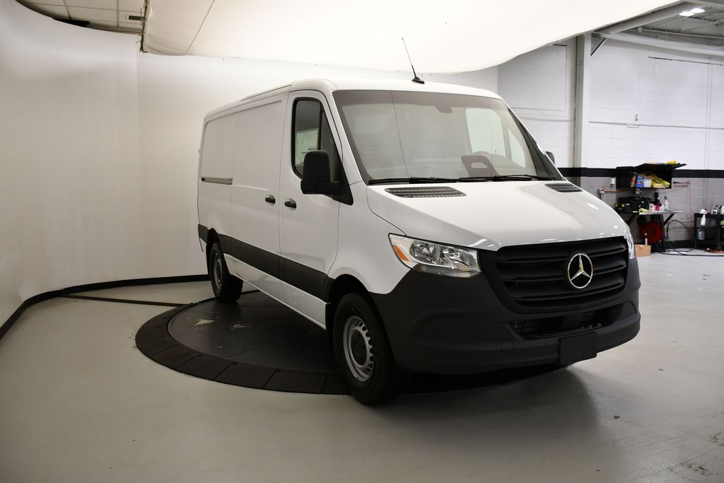 Thumbnail: 2026 Mercedes-Benz Sprinter - 3