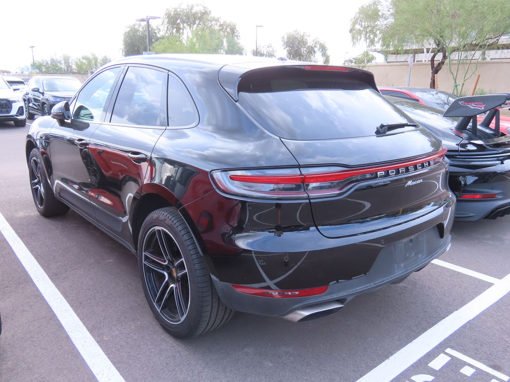 Thumbnail: 2020 Porsche Macan - 4