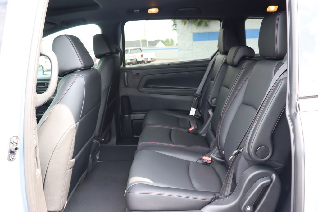 Thumbnail: 2027 Honda Odyssey - 11
