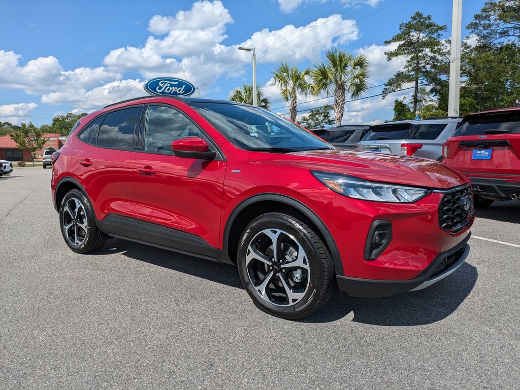 2025 Ford Escape ST-Line Select