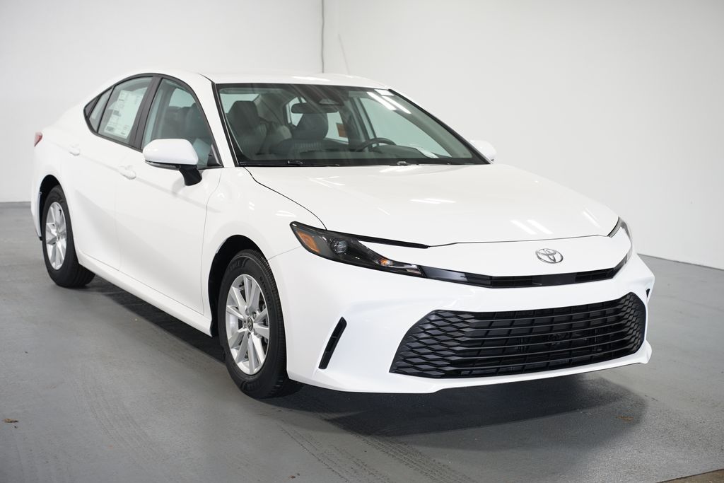 Thumbnail: 2025 Toyota Camry - 3