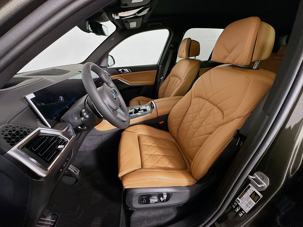 Thumbnail: 2026 BMW X5 - 16