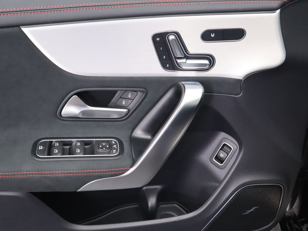 Thumbnail: 2025 Mercedes-Benz CLA - 22